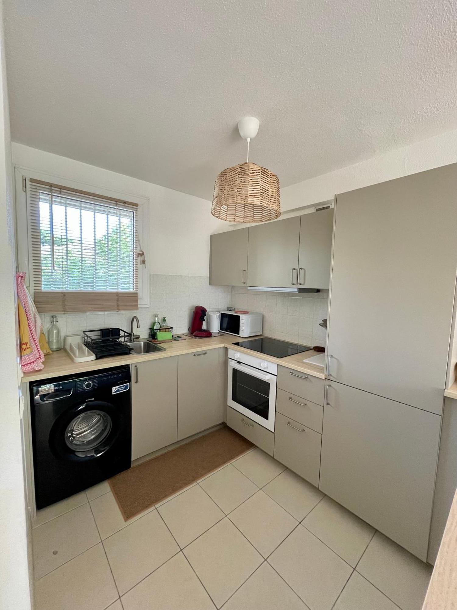 Superbe Duplex Refait A Neuf ! Appartement Hyères Buitenkant foto